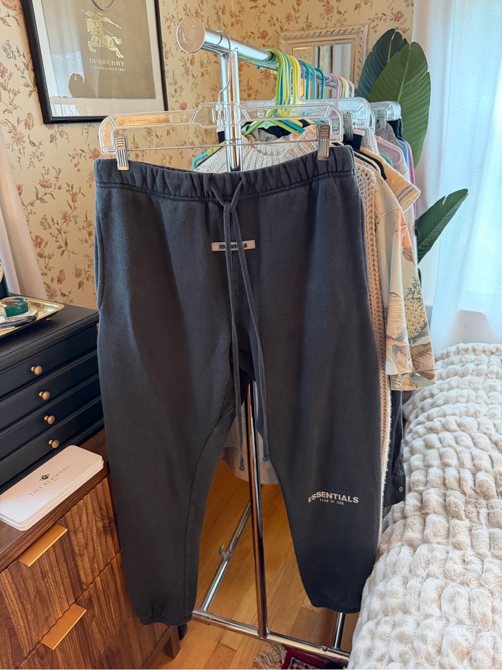 Essentials Fear of God black sweatpants sz M